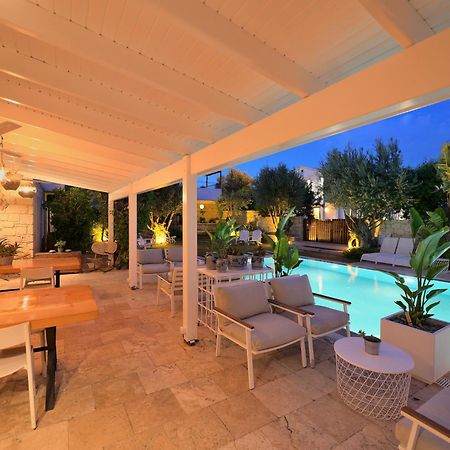 Peremere Alacati Otel Екстериор снимка